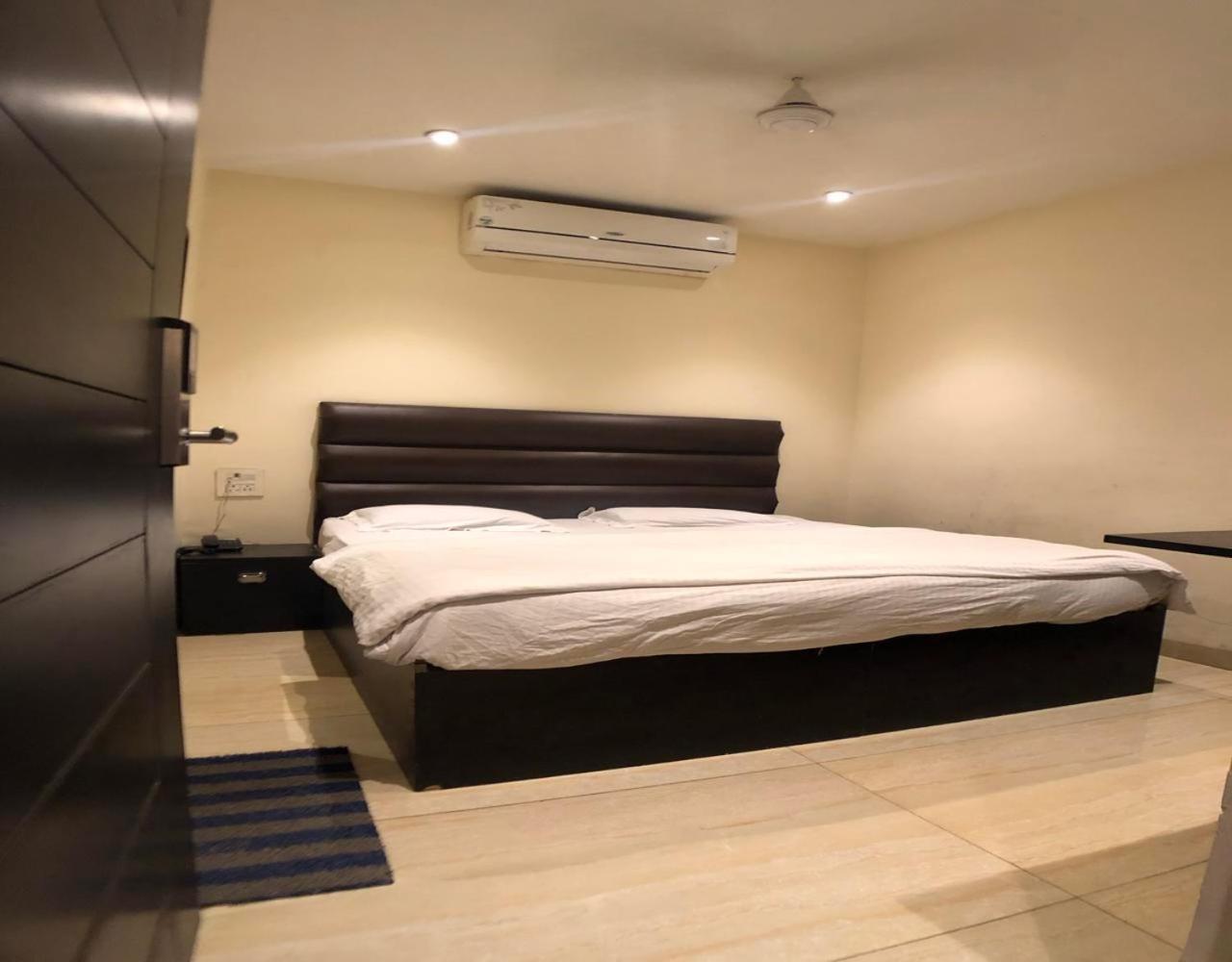 Solitaire Hotel New Delhi Cameră foto